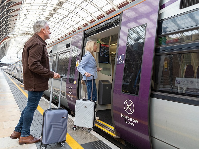 Traslado de aeropuerto fácil con el Heathrow Express - ¡Asegura tus tickets hoy!