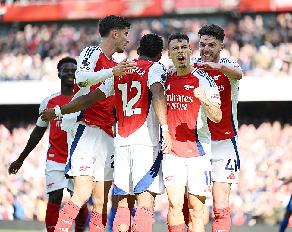 Arsenal v Paris Saint-Germain