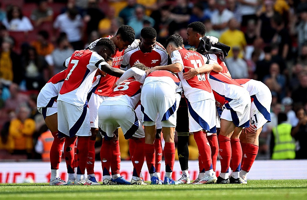 Arsenal v Paris Saint-Germain