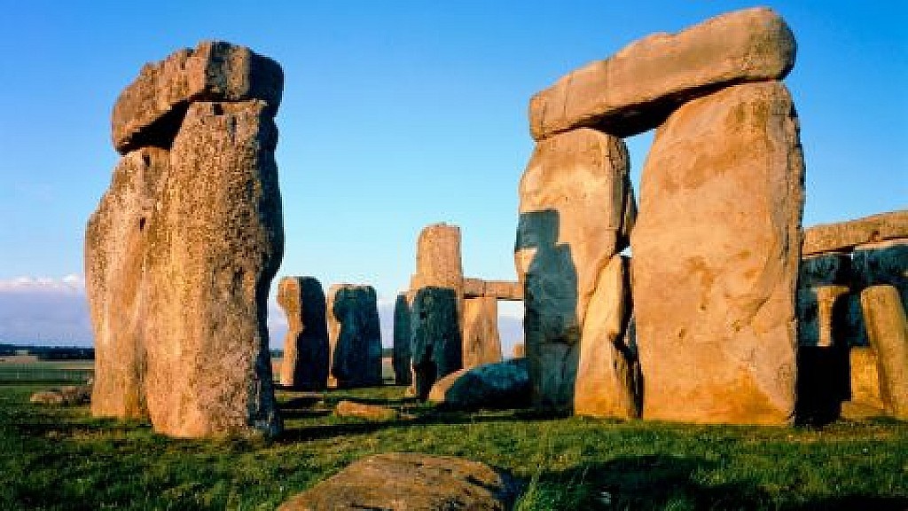Windsor, Stonehenge & Oxford (Japanese) – Stonehenge entry only